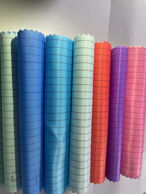 정전기 방지 ESD 5mm/4mm 격자 지구 폴리에스테 직물 98% Polyester+2% 전도성 필라멘트